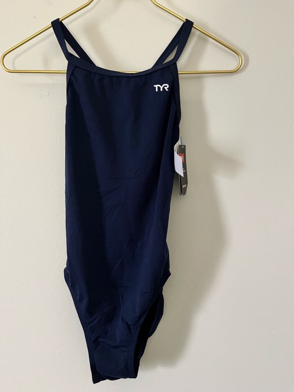 TYR Durafast Dark Blue Performance One-Piece Swimsuit NWT Size 30 S